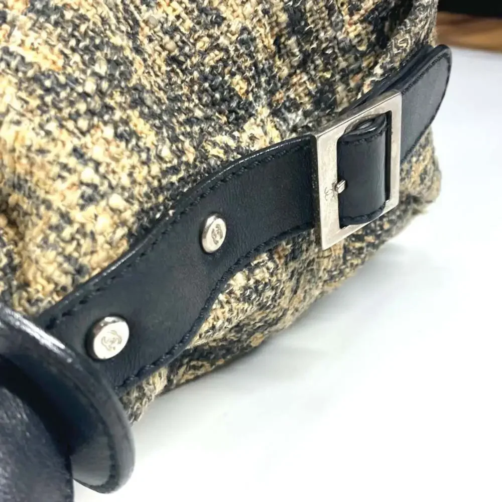 CHANEL Black Leather Logo Shoulder Bag
